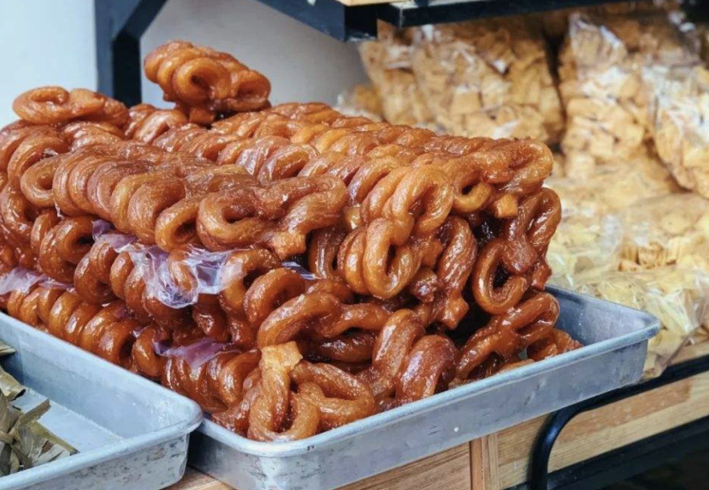 beijing honey-flavored sesame twists (sugar ear)