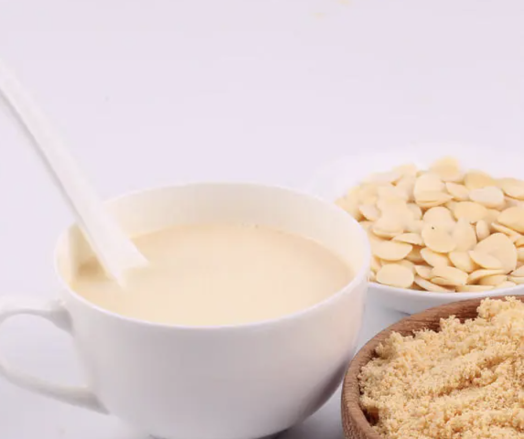 Traditional Beijing Almond Tea: A Sweet Breakfast Drink